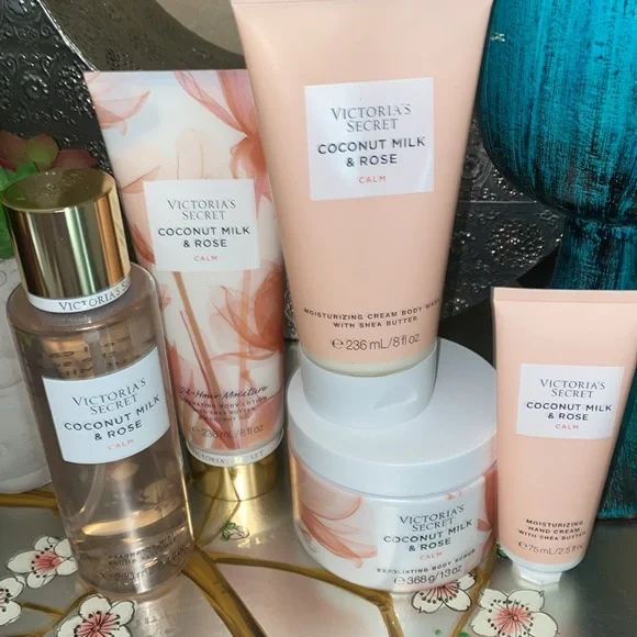 Victoria’s Secret Coconut milk and rosegift set combo